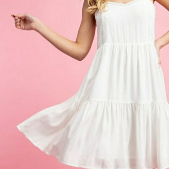 White Lace Trim Dress l - Picture 3 of 6